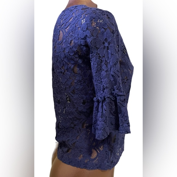 Bell Sleeve Lace Top - Picture 4 of 9